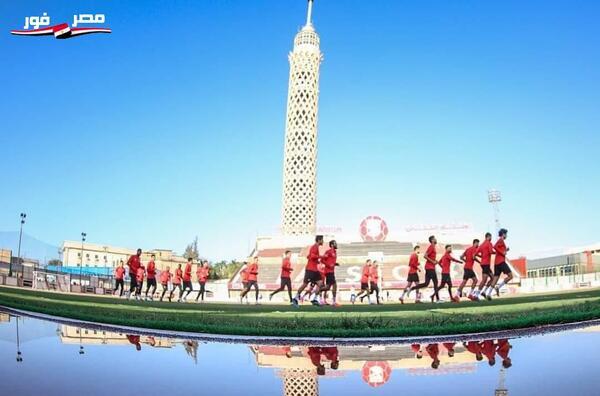 الاهلى يواصل تدريباته استعداداً لمواجهة البنك الأهلى