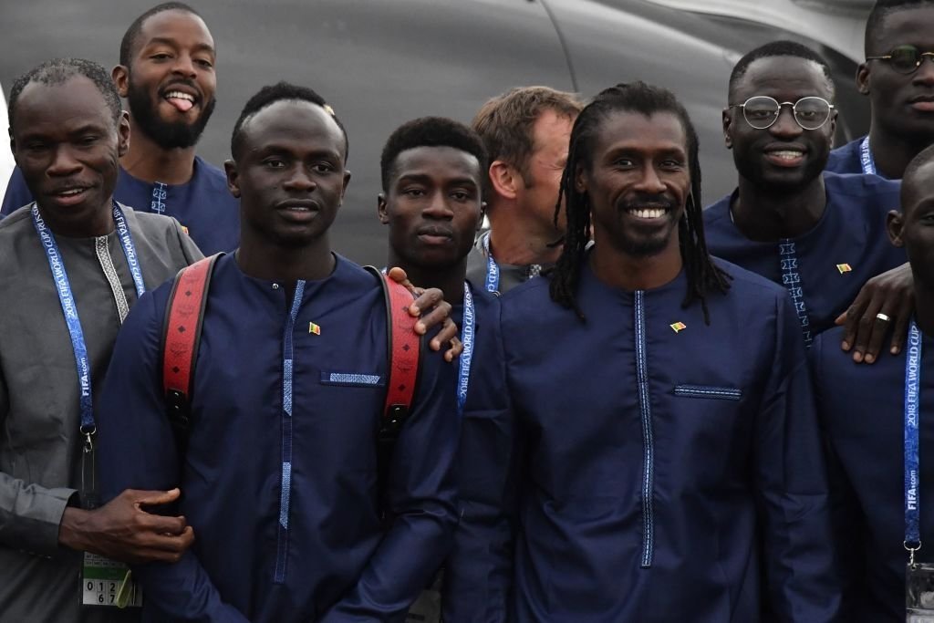 مدرب السنغال يُفاجئ ساديو ماني بعد التأهل لدور الـ16 من بطولة كأس العالم 