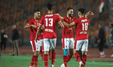 أسماء لاعبي الأهلي المصري وأرقامهم 2023